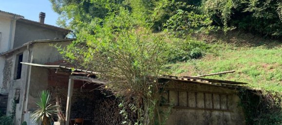 Дом с 5 спальнями в Камайоре, Италия № 369846 43