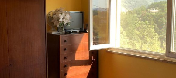 Дом с 5 спальнями в Камайоре, Италия № 369846 16