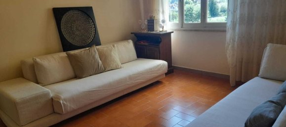 Дом с 5 спальнями в Камайоре, Италия № 369846 27