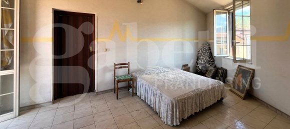 7 bedrooms House in Calvi Risorta, Italy No. 309476 6