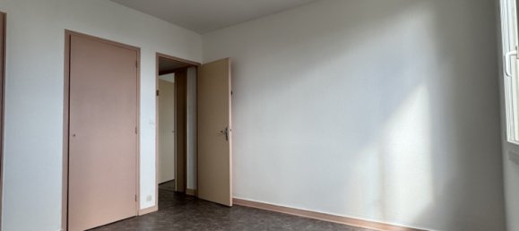 Квартира с 2 спальнями в Бурж, Франция № 233490 8