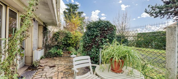 2 bedrooms Apartment in Neuilly-Plaisance, France No. 143577 2