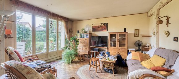 2 bedrooms Apartment in Neuilly-Plaisance, France No. 143577 3