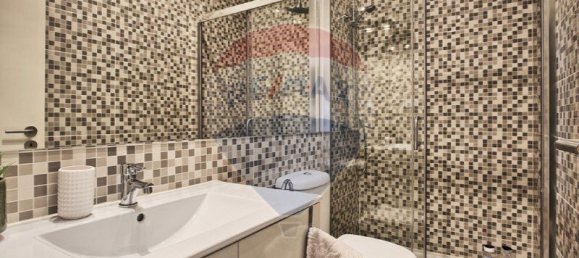 Apartamento de 4 dormitorios en Lisbon, Portugal No. 9725 24