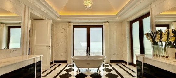 12 bedrooms Villa in Marbella, Spain No. 73340 31