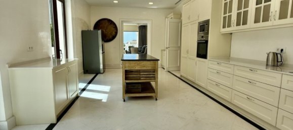 12 bedrooms Villa in Marbella, Spain No. 73340 17