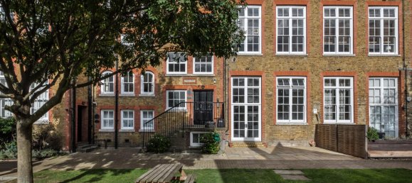 2 bedrooms Apartment in London, United Kingdom No. 14173 2