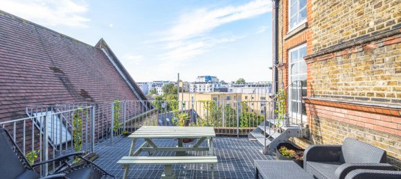 2 bedrooms Apartment in London, United Kingdom No. 14173 11