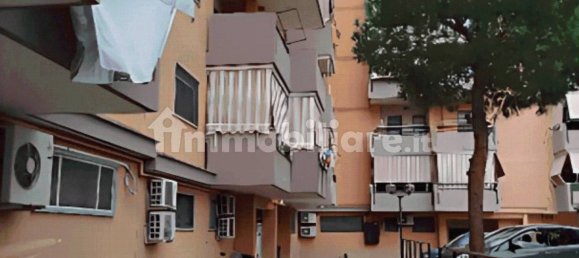 Apartamento de 3 dormitorios en Taranto, Italy No. 291382 2