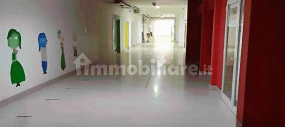 Apartamento de 3 dormitorios en Taranto, Italy No. 291382 9