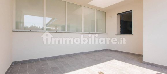 3 bedrooms Villa in Legnano, Italy No. 100372 17