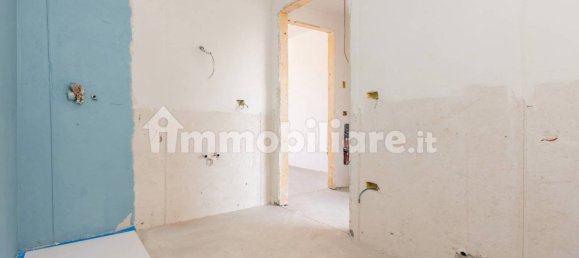 3 bedrooms Villa in Legnano, Italy No. 100372 31