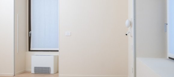 1 bedroom Apartment in Milan, Italy No. 246012 10