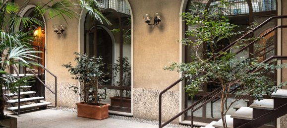 1 bedroom Apartment in Milan, Italy No. 246012 3