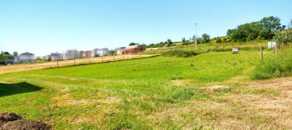  قطعة أرض في Hollabrunn, Austria رقم 74401 3