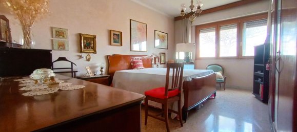 5 rooms Apartment in Rome, Italy No. 287533 22
