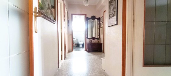 5 rooms Apartment in Rome, Italy No. 287533 10