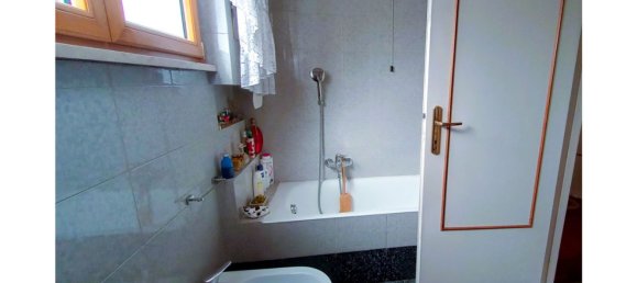 5 rooms Apartment in Rome, Italy No. 287533 28