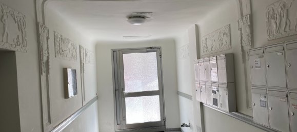 Квартира с 2 комнатами в Райниккендорф, Германия № 38142 4