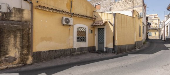 Casa T1 em Catania, Italy N.º 320633 25