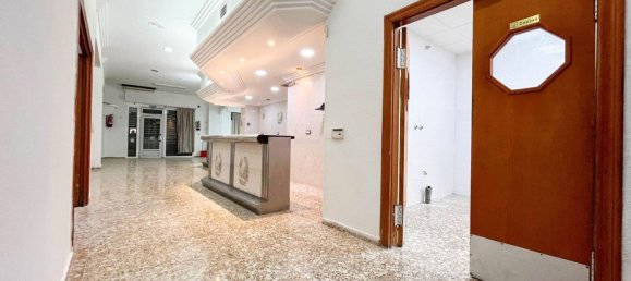 253m² Commercial property in Petrer, Spain No. 98642 21