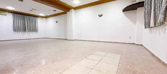 253m² Commercial property in Petrer, Spain No. 98642 25