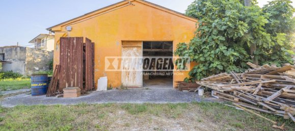 Studio in Corridonia, Italy No. 275056 17