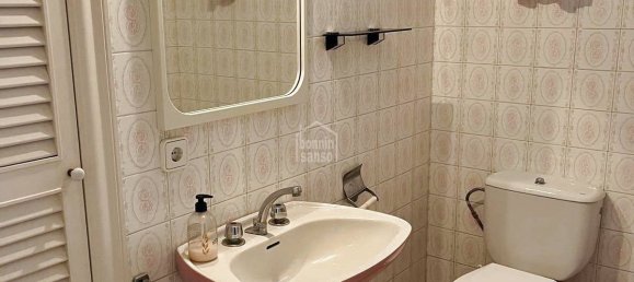 Apartamento de 4 dormitorios en Mahon, Spain No. 4999 15