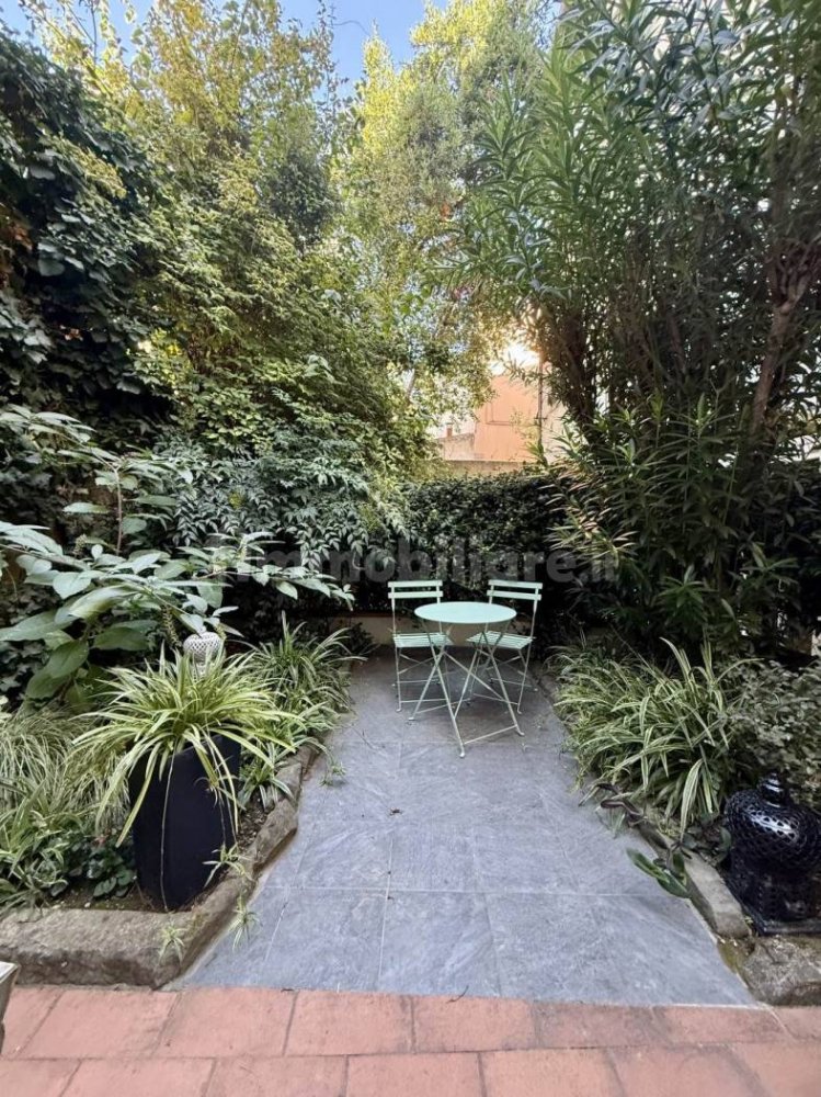 Apartamento de 1 dormitorio en Florence, Italy No. 374568