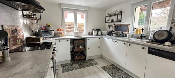 3 bedrooms House in Neuilly-Plaisance, France No. 121280 3