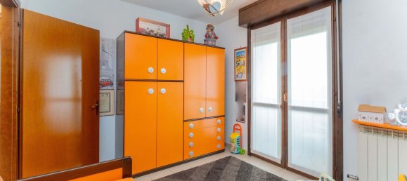 3-salle Appartement à Sedriano, Italy No. 330374 6