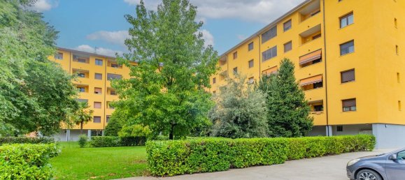 3-salle Appartement à Sedriano, Italy No. 330374 32