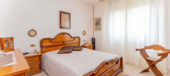 3-salle Appartement à Sedriano, Italy No. 330374 11