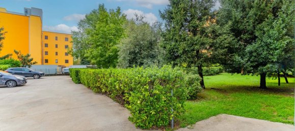 3-salle Appartement à Sedriano, Italy No. 330374 30