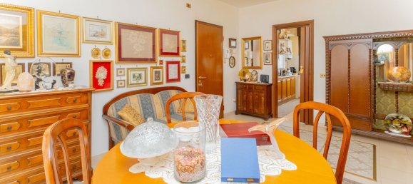 3-salle Appartement à Sedriano, Italy No. 330374 3