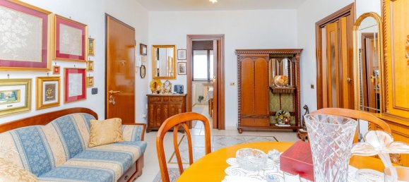 3-salle Appartement à Sedriano, Italy No. 330374 22