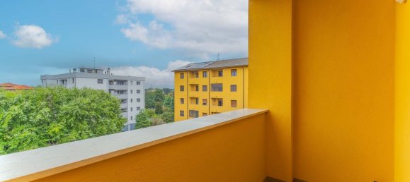 3-salle Appartement à Sedriano, Italy No. 330374 27