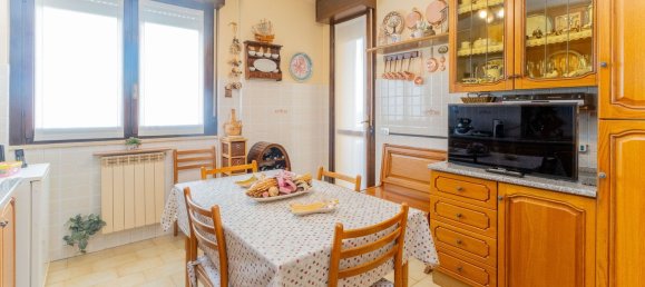 3-salle Appartement à Sedriano, Italy No. 330374 15