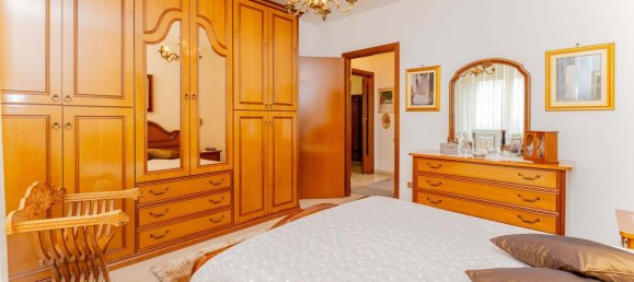 3-salle Appartement à Sedriano, Italy No. 330374 13