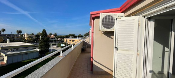 4 rooms Apartment in Giugliano in Campania, Italy No. 114776 9