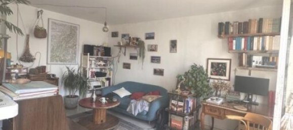 1 bedroom Apartment in Paris, France No. 336348 2