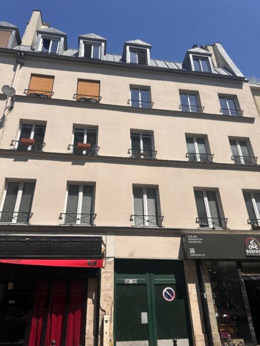 1 bedroom Apartment in Paris, France No. 336348