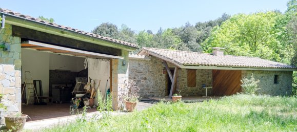 Villa de 3 dormitorios en Santa Pau, Spain No. 4829 8