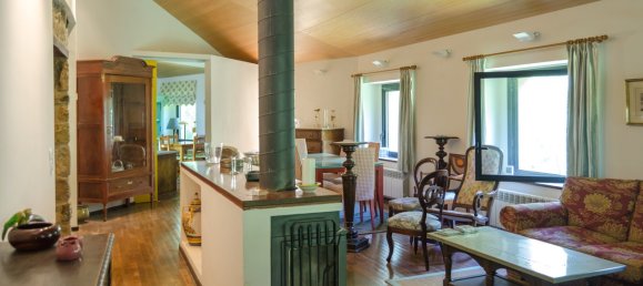 Villa de 3 dormitorios en Santa Pau, Spain No. 4829 29