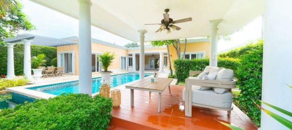 4 dormitorios villa en venta en Pattaya, Chonburi, Eastern Thailand, Thailand № 146104 2
