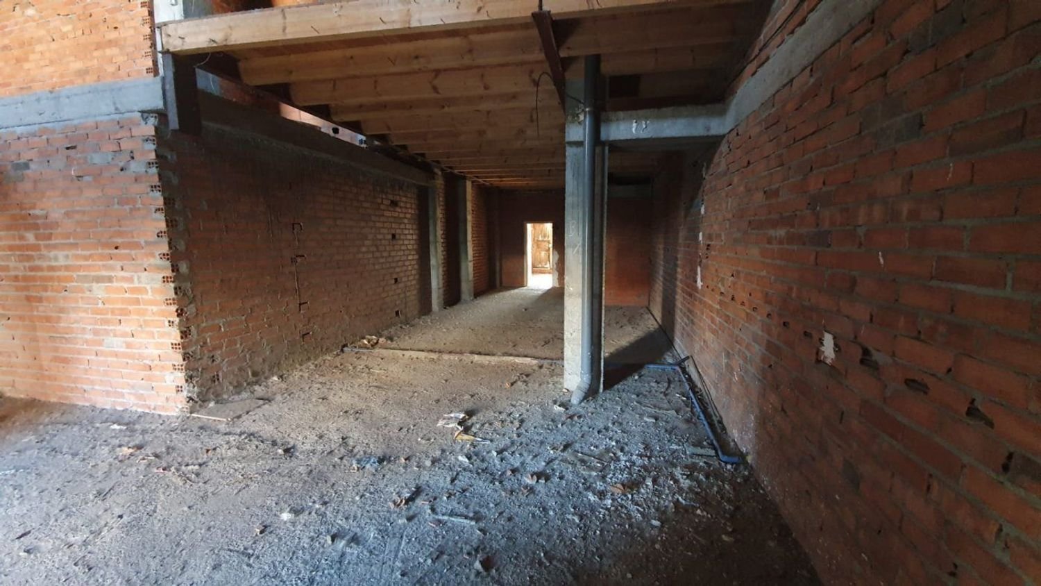 Gewerbliche Immobilie in Leon, Spain 108m², Nr. 79810