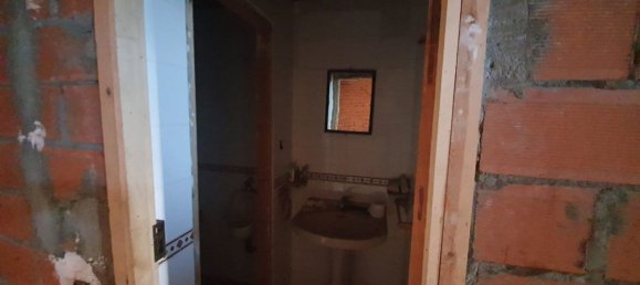 Gewerbliche Immobilie in Leon, Spain 108m², Nr. 79810 3