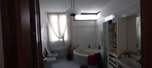 4 rooms Villa in Mezzago, Italy No. 7740 11