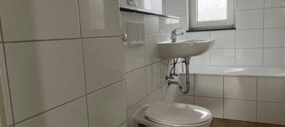 Apartamento de 3 habitaciónes en Leverkusen, Germany No. 8948 8