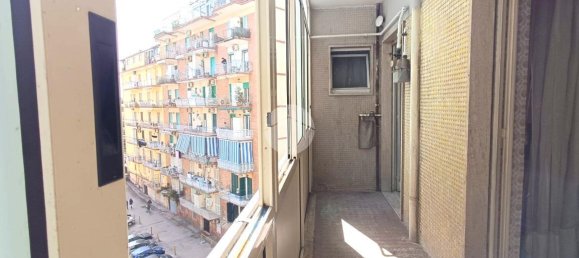 4-Zimmer Wohnung in Naples, Italy, Nr. 37488 20